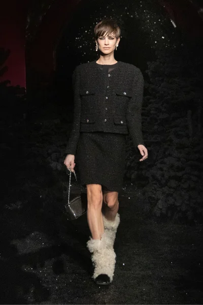 Look 55